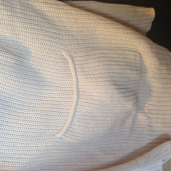 Long Cardi - Picture 2 of 4